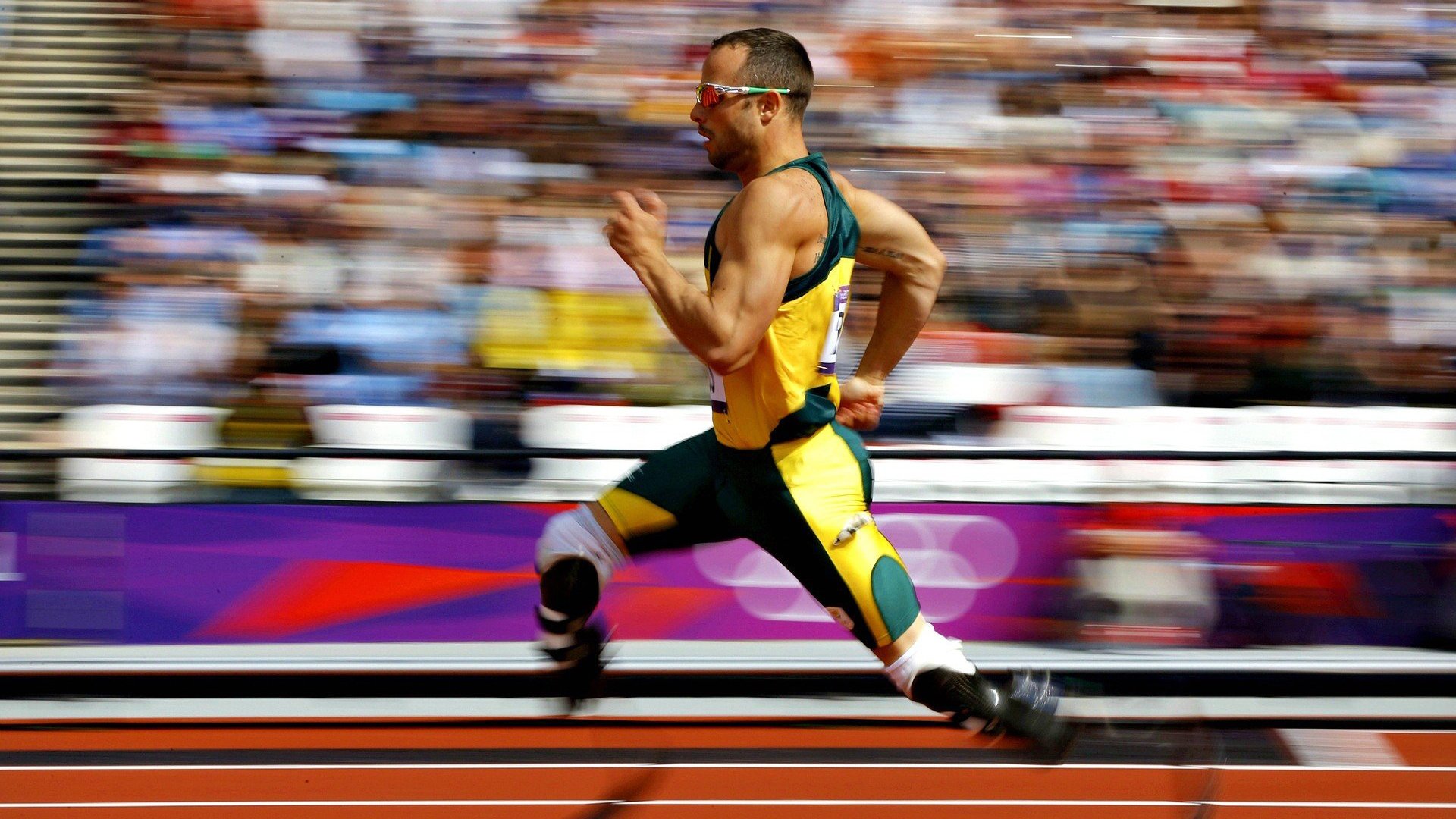 西班牙反曲弓男队在“春箭”大奖赛中获得第四名,西班牙弓箭手庆祝动作